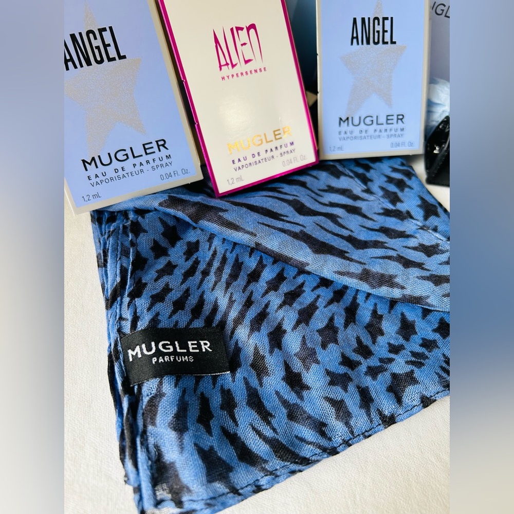 Mugler Set - Picture 2 of 5